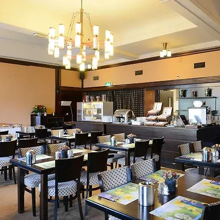 酒店 杜卡斯克阿姆拉斯酒店酒店 4*